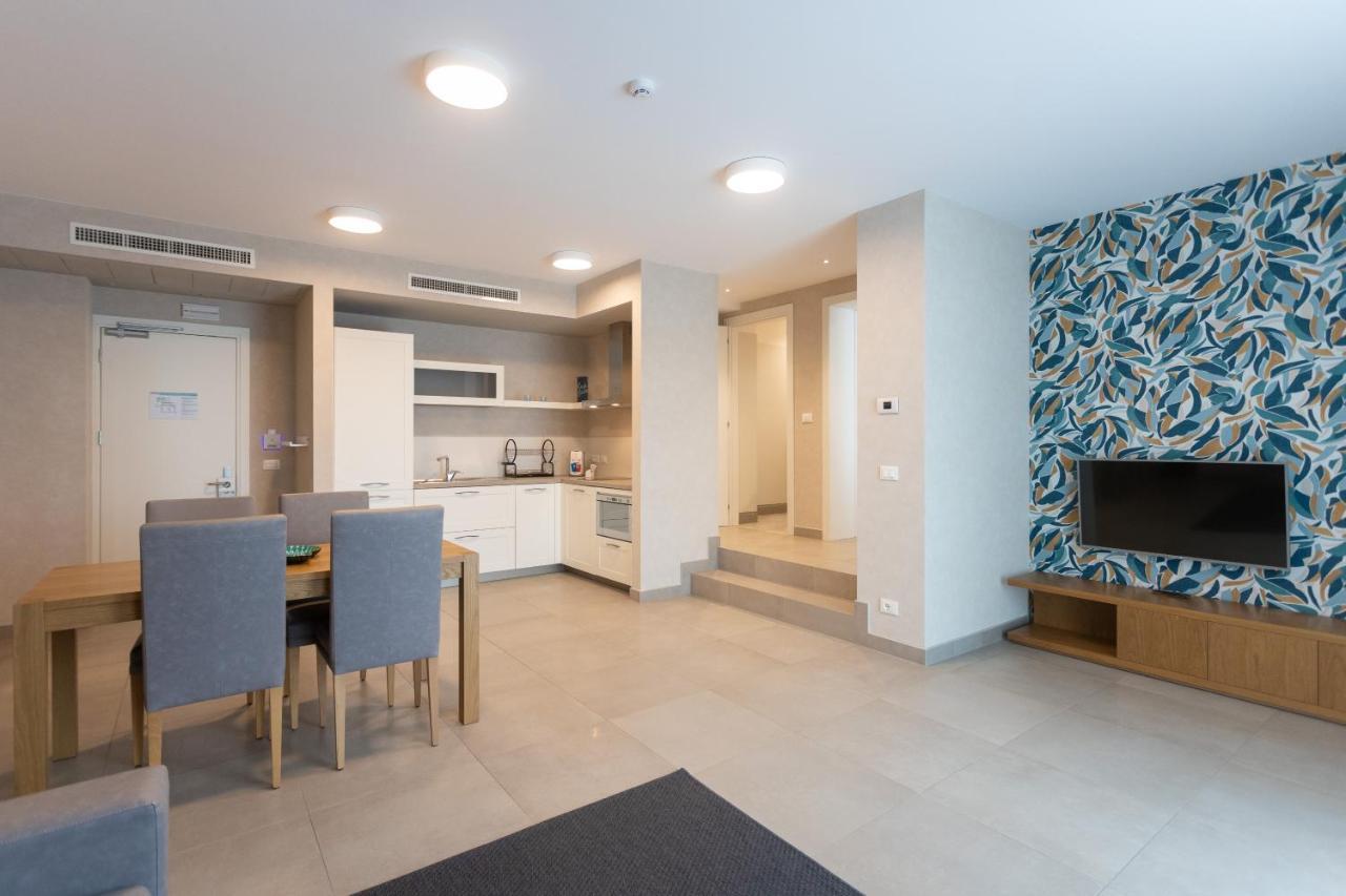 Mosella Suite Hotel Sottomarina Exteriör bild